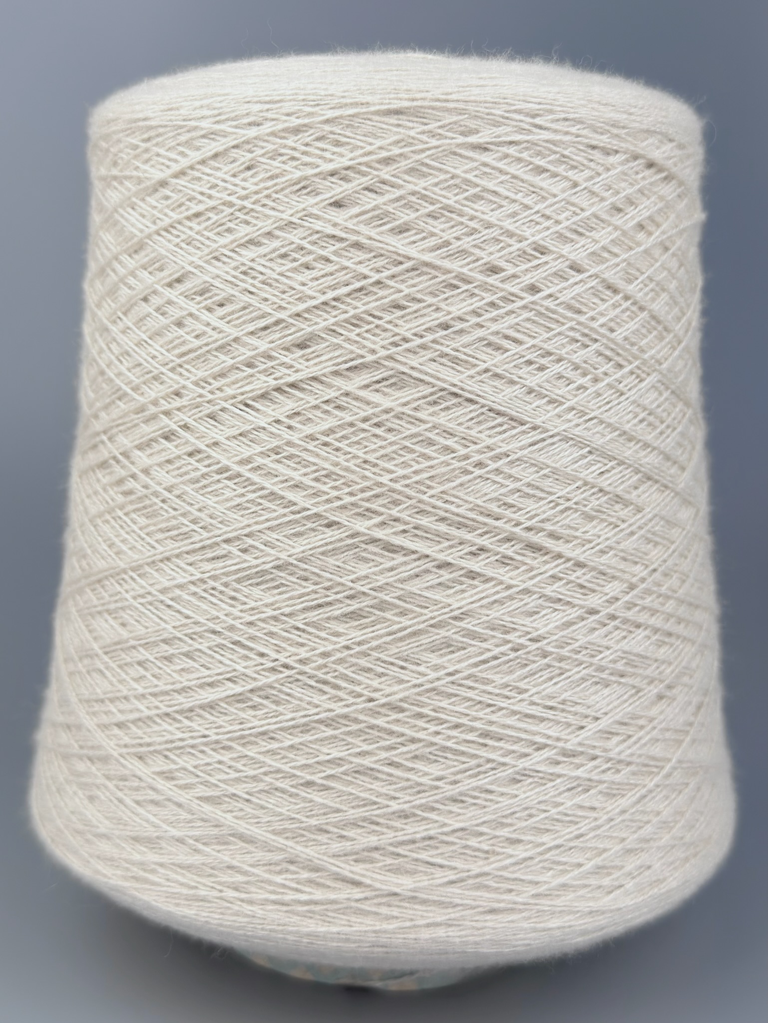 Biagioli Modesto Zermatt Nm 2/24 – Garn aus Lambswool, Viskose und Kaschmir col. Elfenbeinbeige foto 2